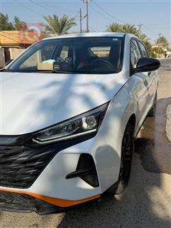 Dongfeng Shine
